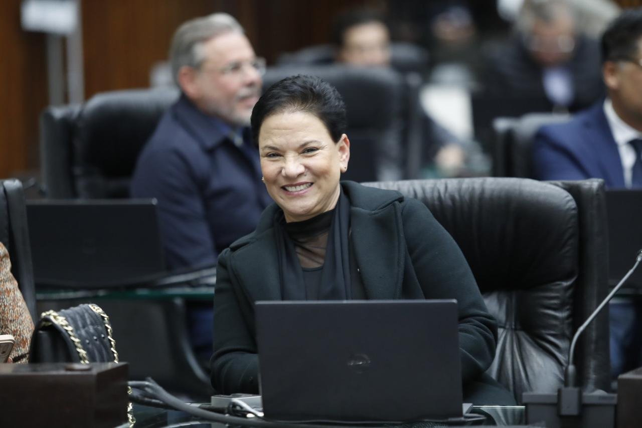 Deputada Marli Paulino comemora construção de nova sede do Serviço de Convivência em Colombo
